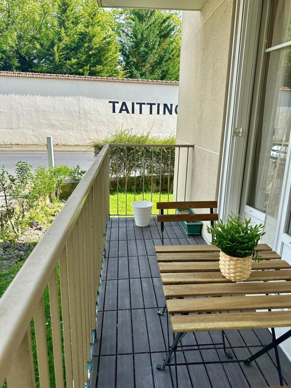 Apartament Au Coeur Du Quartier Taittinger Reims Zewnętrze zdjęcie
